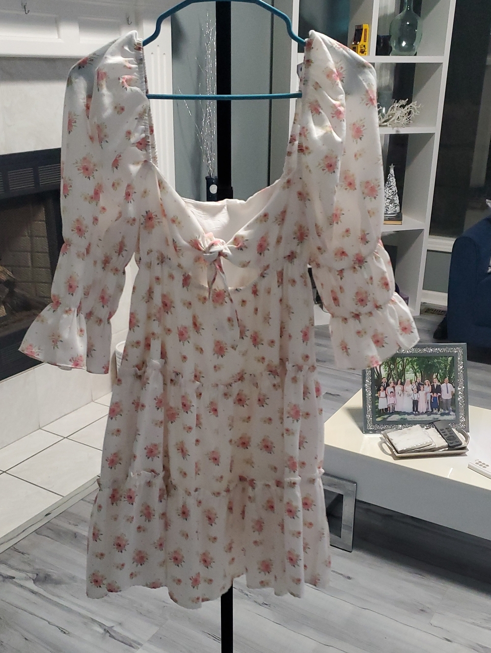 Storia Cream Mini Dress with Pink Floral Print - Picture 4 of 5